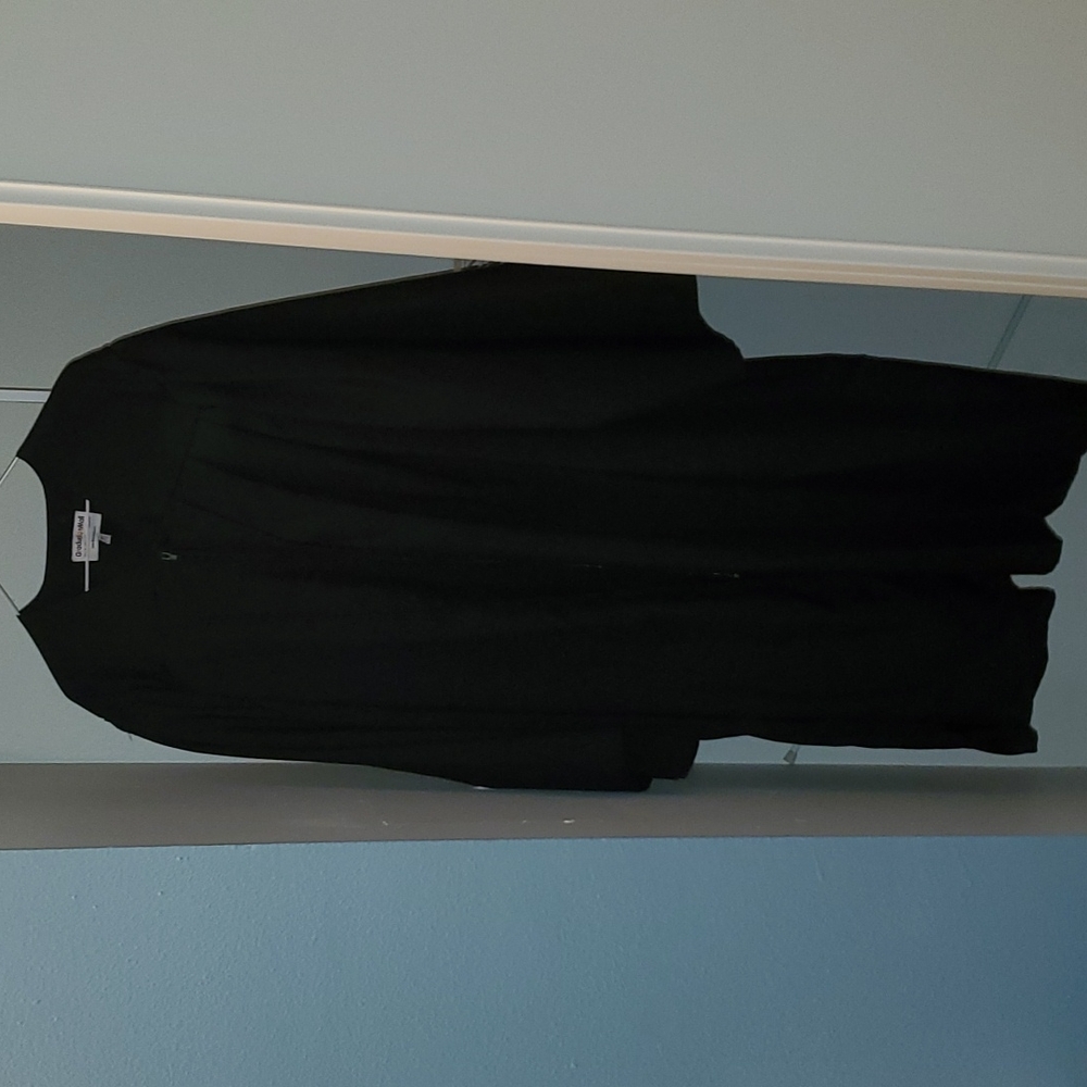 Grad gown